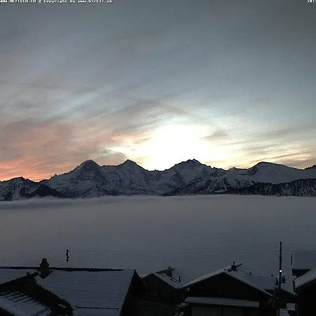 Aparthotel Seeblick Mit Anbindung An Ein 4-sterne-hotel Beatenberg