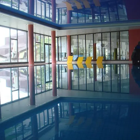 Seeblick Mit Anbindung An Ein 4-sterne-hotel Aparthotel 4*