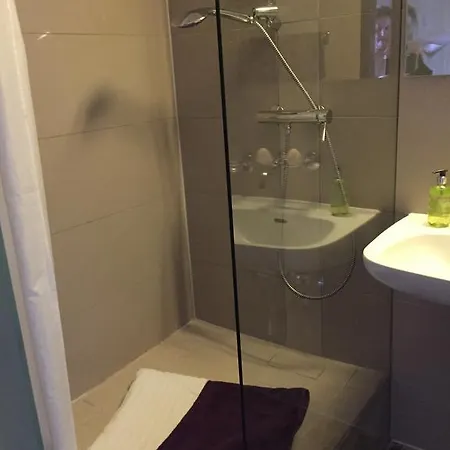 Aparthotel Seeblick Mit Anbindung An Ein 4-sterne-hotel 4*