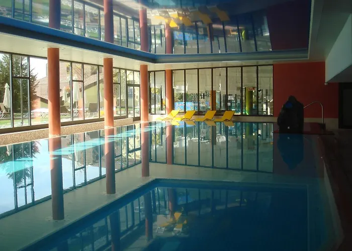 Hotel apartamentowy Seeblick Mit Anbindung An Ein 4-sterne-hotel Beatenberg