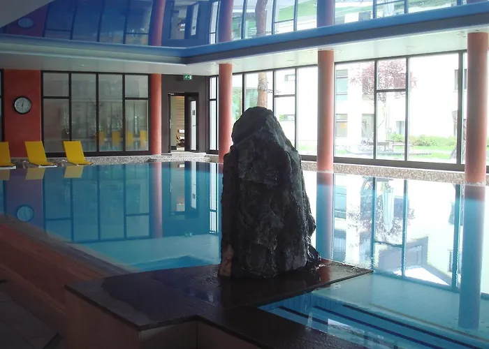 Aparthotel Seeblick Mit Anbindung An Ein 4-sterne-hotel Beatenberg