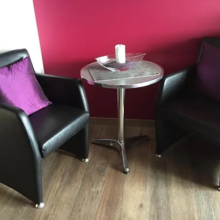 Seeblick Mit Anbindung An Ein 4-sterne-hotel